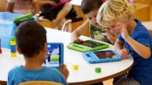 Uso de Tecnologia por Crianças