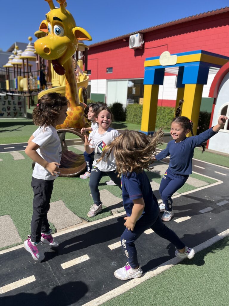 Educação Infantil - PEN Life International School